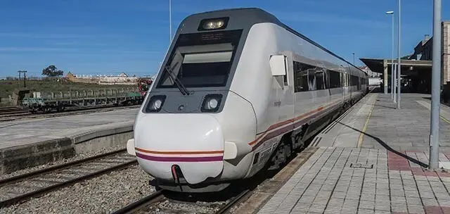 Tren Puertollano-M&eacute;rida