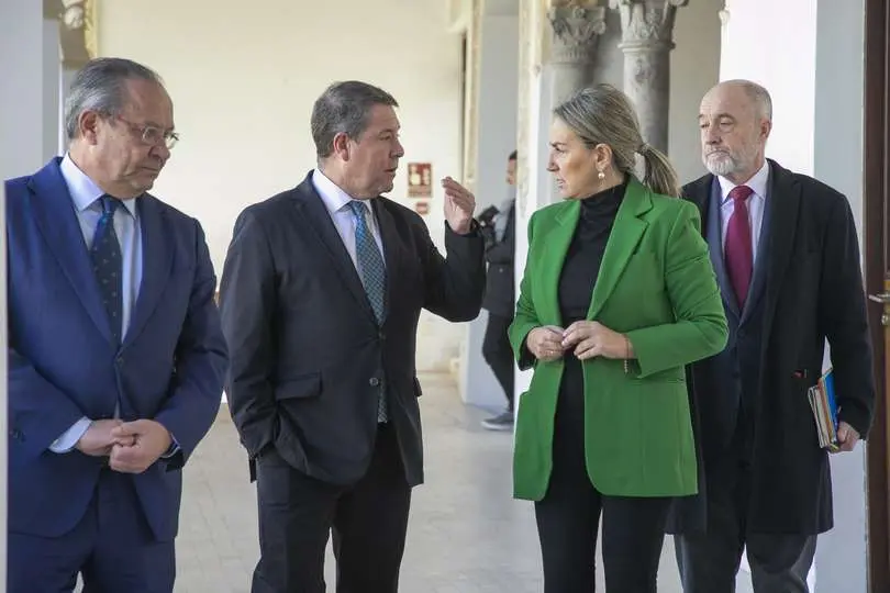 Reuni&oacute;n entre Garc&iacute;a-Page y Tol&oacute;n