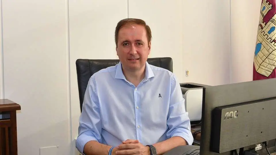 El alcalde de Miguelturra, Luis Ram&oacute;n Moh&iacute;no
