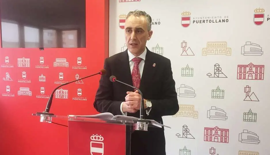 Miguel &Aacute;ngel Ruiz, en rueda de prensa