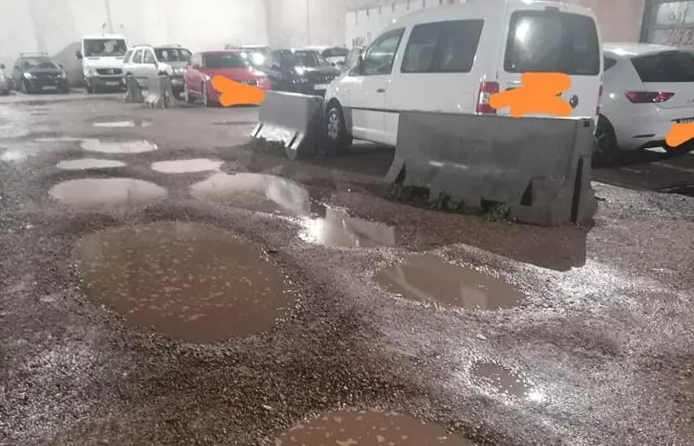 Aparcamiento disuasorio de la calle Ca&ntilde;as
