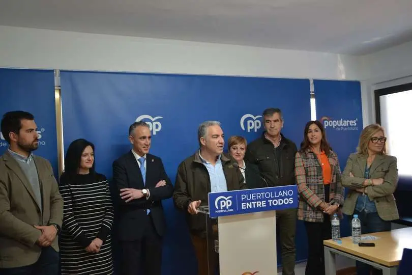 El&iacute;as Bendodo, en rueda de prensa en Puertollano