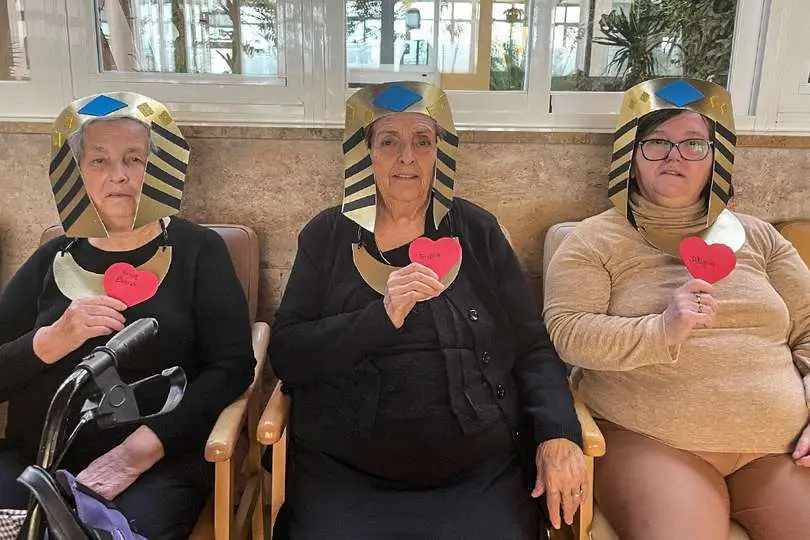 Usuarias del SEPAP, posando ayer en la Residencia