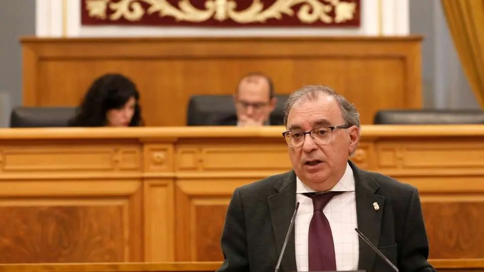 El portavoz de Hacienda y Presupuestos del grupo socialista en las Cortes regionales, Fernando Mora