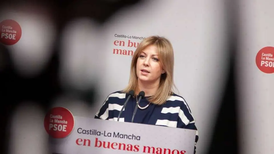 La portavoz del grupo socialista en las Cortes de Castilla-La Mancha, Ana Isabel Abeng&oacute;zar