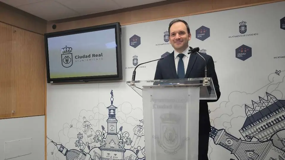 El portavoz del equipo de Gobierno del Ayuntamiento de Ciudad Real, Guillermo Arroyo