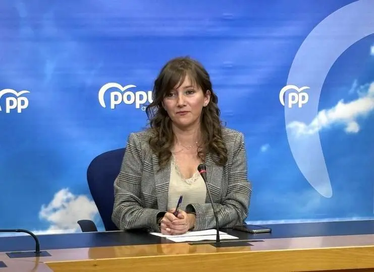 La secretaria de la mesa de las Cortes de Castilla-La Mancha y diputada regional del PP-CLM, Tania Andicoberry
