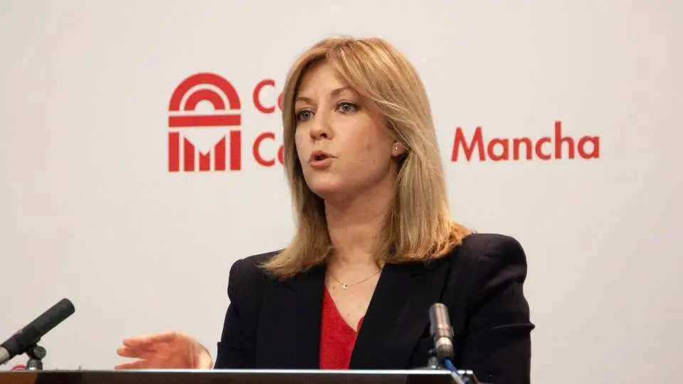 La portavoz del grupo socialista en las Cortes de Castilla-La Mancha, Ana Isabel Abeng&oacute;zar