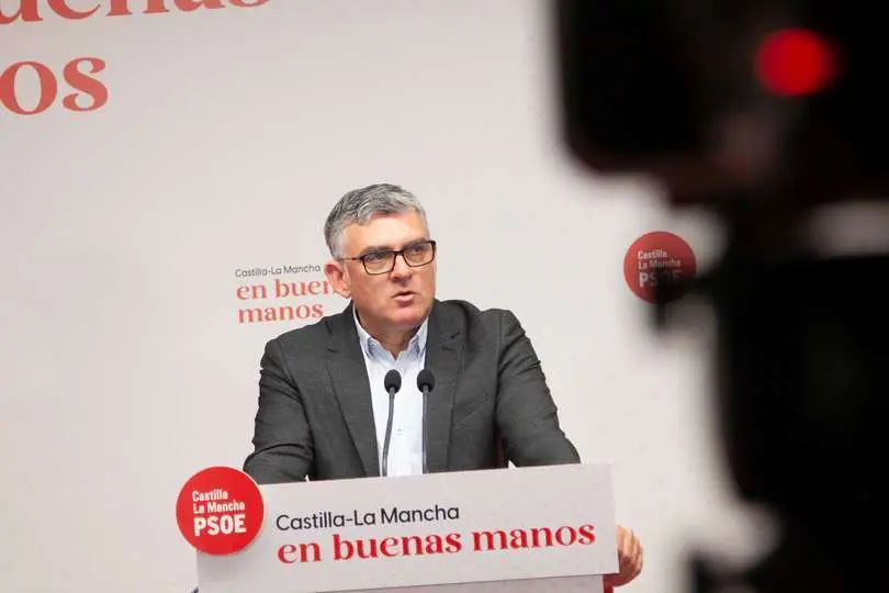 El presidente del grupo socialista en las Cortes regionales, &Aacute;ngel Tom&aacute;s Godoy