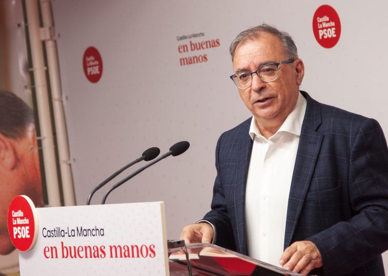 El portavoz de Agua del grupo socialista en las Cortes regionales, Fernando Mora