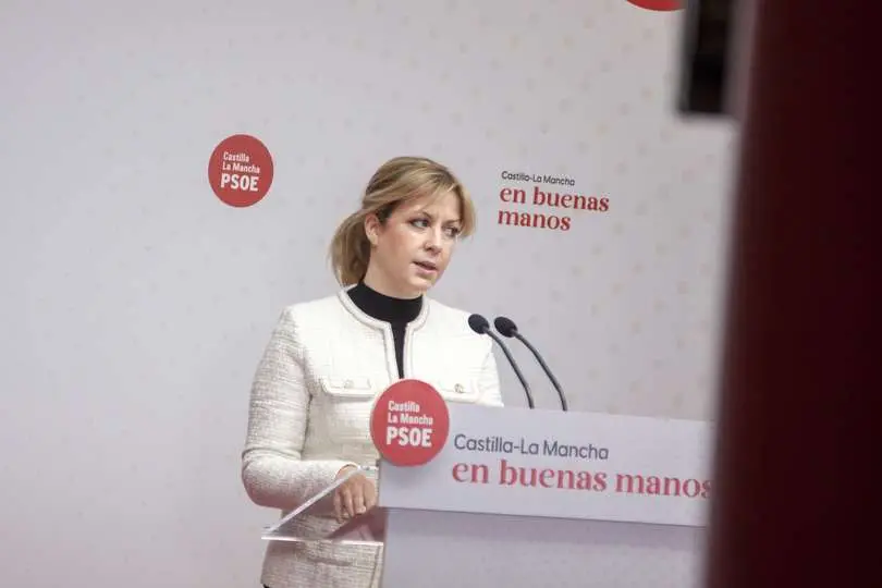La portavoz del grupo socialista en las Cortes de Castilla-La Mancha, Ana Isabel Abeng&oacute;zar