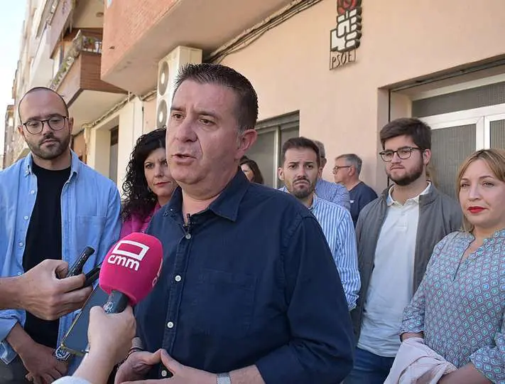 El secretario general del PSOE en la provincia de Albacete, Santiago Caba&ntilde;ero