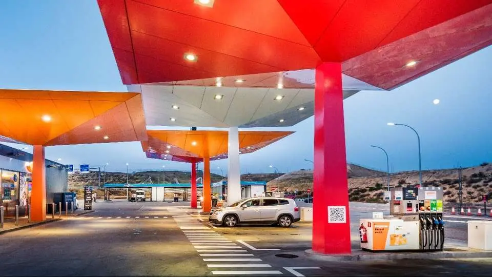 Estaci&oacute;n Servicio Repsol