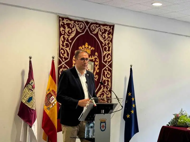 El alcalde de Miguelturra Luis Ram&oacute;n Moh&iacute;no
