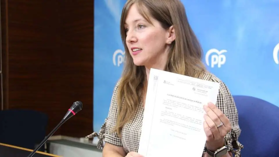 La secretaria de la Mesa de las Cortes de Castilla-La Mancha y diputada regional del PP, Tania Andicoberry