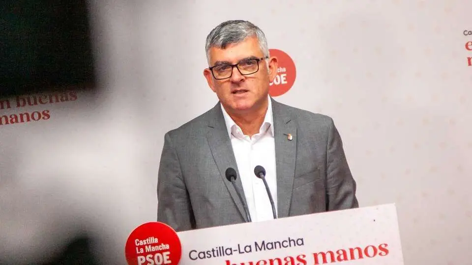 El presidente del grupo socialista en las Cortes regionales, &Aacute;ngel Tom&aacute;s Godoy