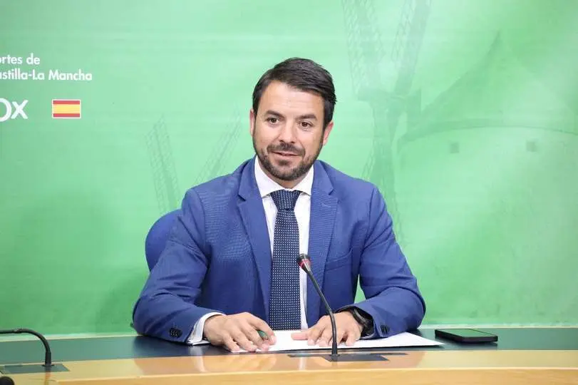 El portavoz parlamentario del grupo Vox en las Cortes de Castilla-La Mancha, Iv&aacute;n S&aacute;nchez