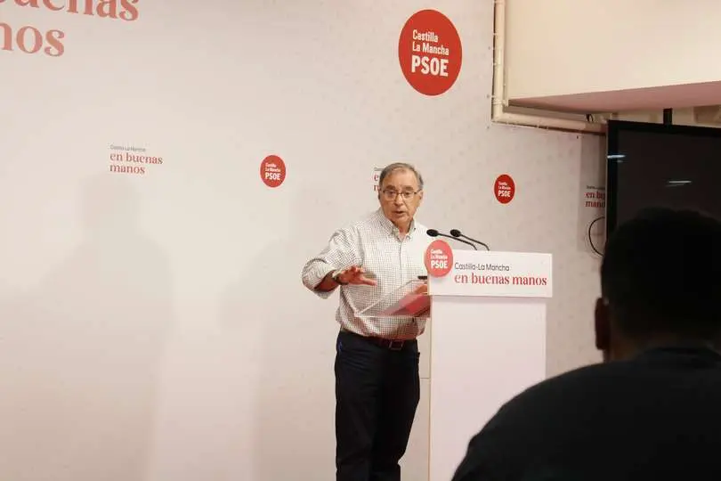 El diputado del grupo socialista en las Cortes regionales, Fernando Mora