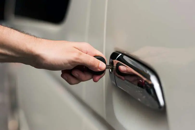 Cómo elegir el bombín adecuado para tu coche guía práctica.com