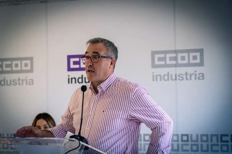 &Aacute;ngel Le&oacute;n