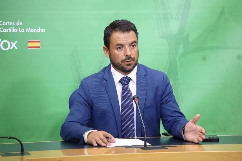 El portavoz del grupo parlamentario Vox en las Cortes de Castilla-La Mancha, Iv&aacute;n S&aacute;nchez