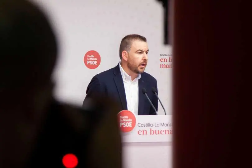 El diputado del grupo socialista en las Cortes regionales Antonio S&aacute;nchez Requena