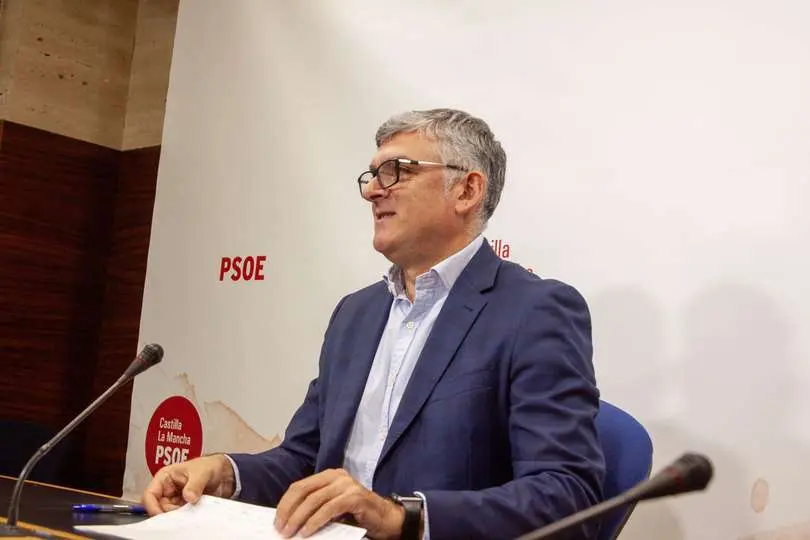 El presidente del grupo socialista en las Cortes de Castilla-La Mancha, &Aacute;ngel Tom&aacute;s Godoy