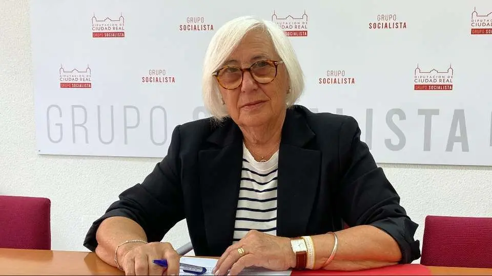 La portavoz del Grupo Municipal Socialista de Brazatortas, Vicenta Ruiz Correal