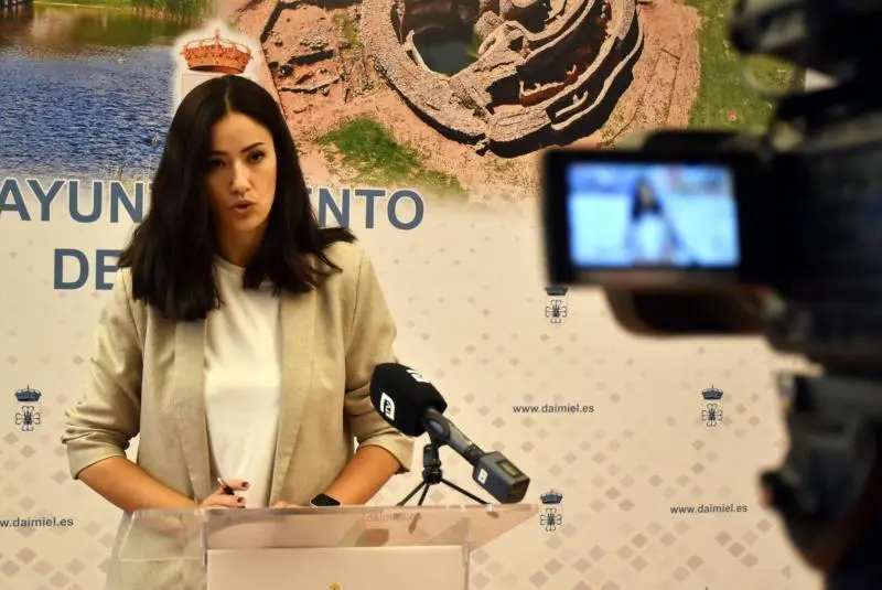 La portavoz del equipo de Gobierno, Lourdes Rodr&iacute;guez de Guzm&aacute;n
