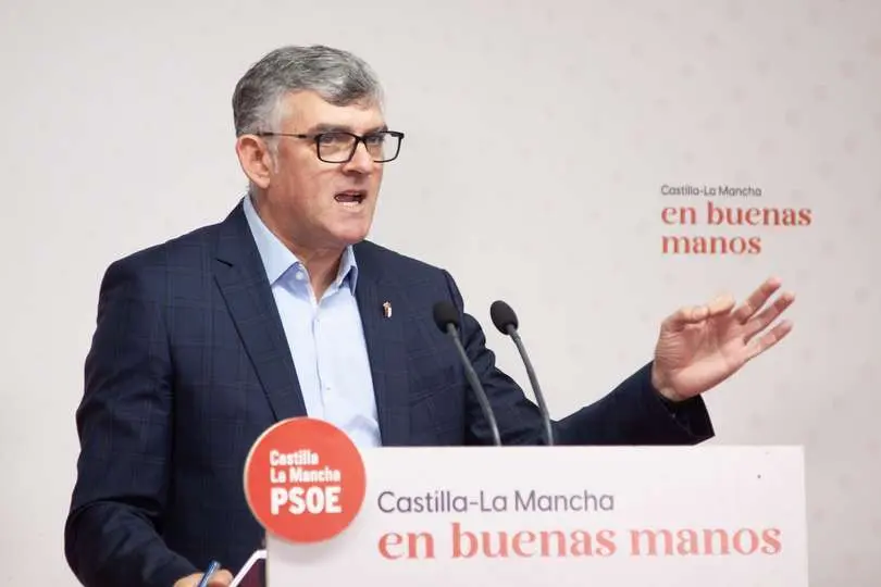 El presidente del grupo socialista en las Cortes regionales, &Aacute;ngel Tom&aacute;s Godoy