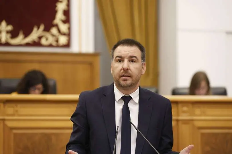 El portavoz de Empleo y Agricultura del grupo socialista en las Cortes regionales, Antonio S&aacute;nchez Requena