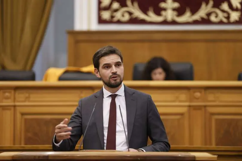 El portavoz adjunto del Partido Popular de Castilla-La Mancha en las Cortes regionales, Santiago Serrano