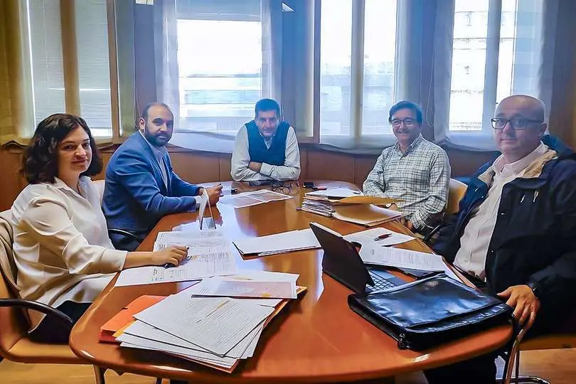 Interlocutores del Ayuntamiento y de Fomento, durante la reuni&oacute;n