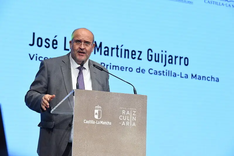 El vicepresidente primero, Jos&eacute; Luis Mart&iacute;nez Guijarro.