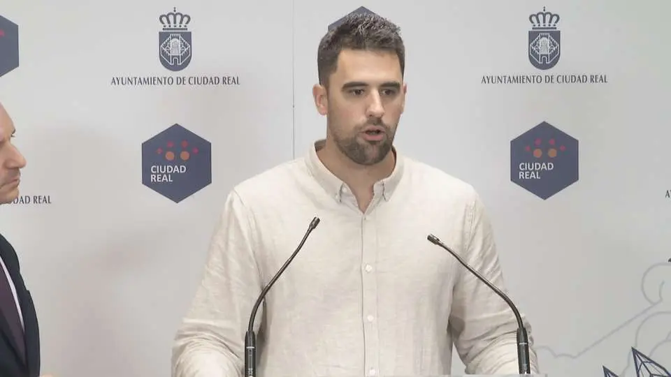 El concejal de Deportes, Pau Beltr&aacute;n