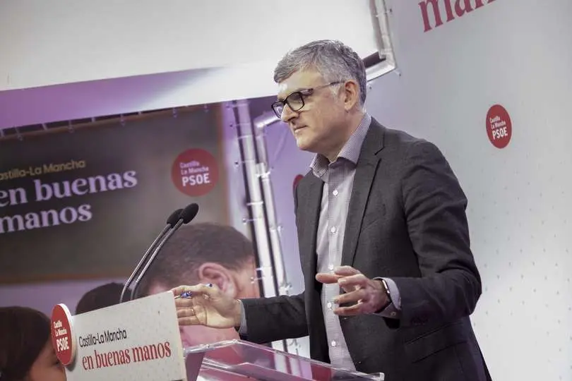 El presidente del grupo socialista en las Cortes regionales, &Aacute;ngel Tom&aacute;s Godoy