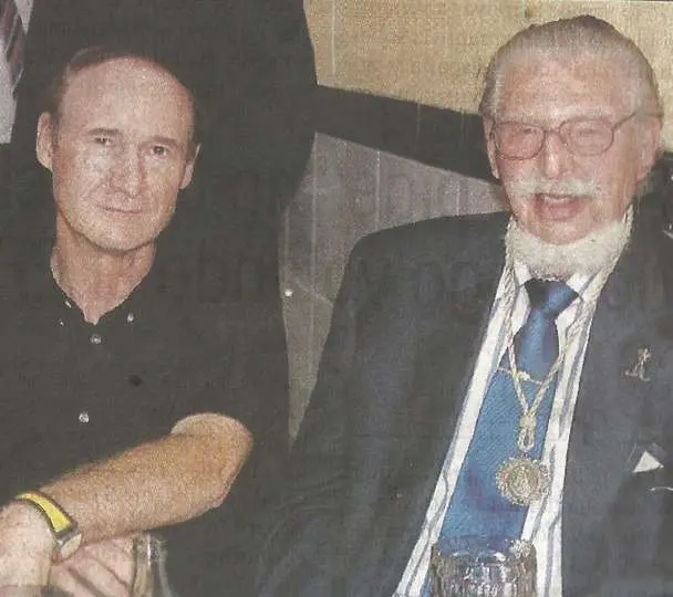 Jos&eacute; Gonz&aacute;lez Ortiz con Leandro Alfonso de Borb&oacute;n. 