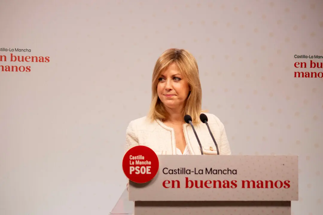 La portavoz del grupo socialista en las Cortes regionales, Ana Isabel Abeng&oacute;zar