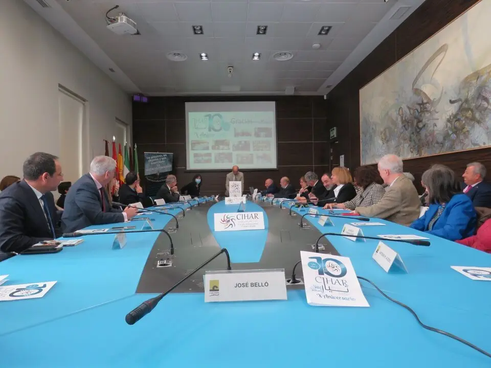 Se celebr&oacute; el d&eacute;cimo aniversario de CIHAR en el Sal&oacute;n de Embajadores de Casa &Aacute;rabe
