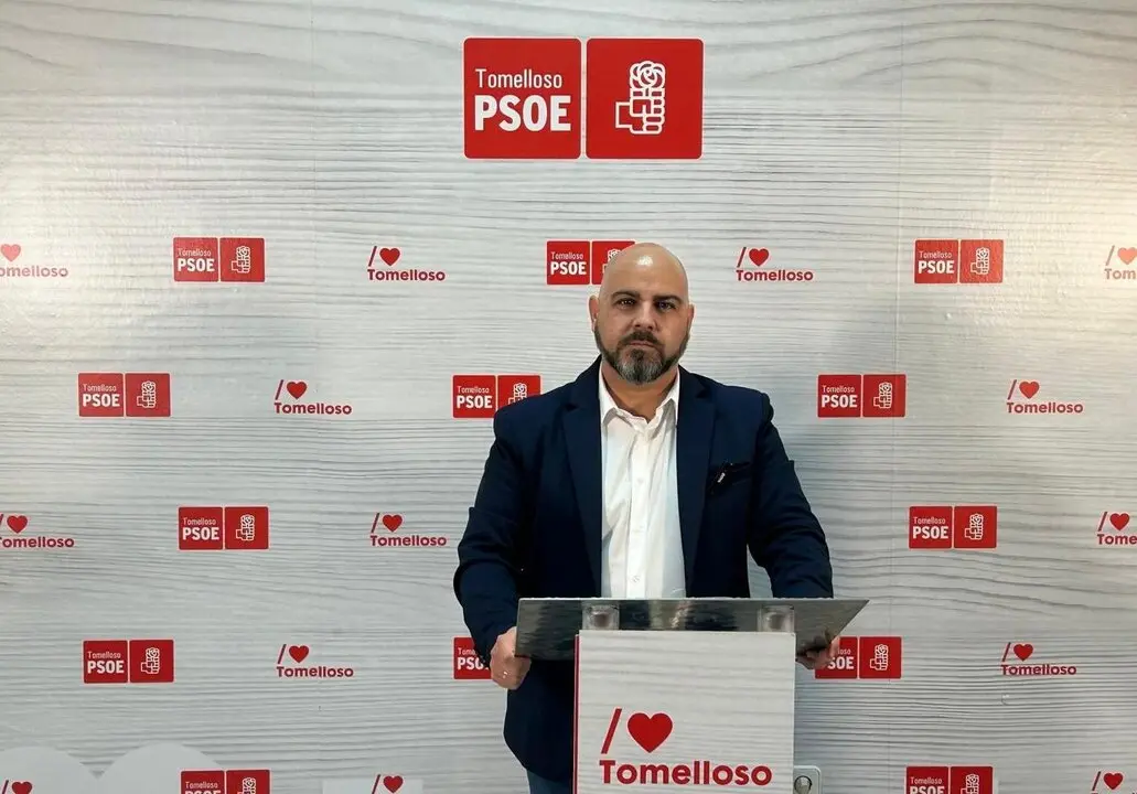 El portavoz del Grupo Municipal Socialista en el Ayuntamiento de Tomelloso, Francisco Jos&eacute; Barato