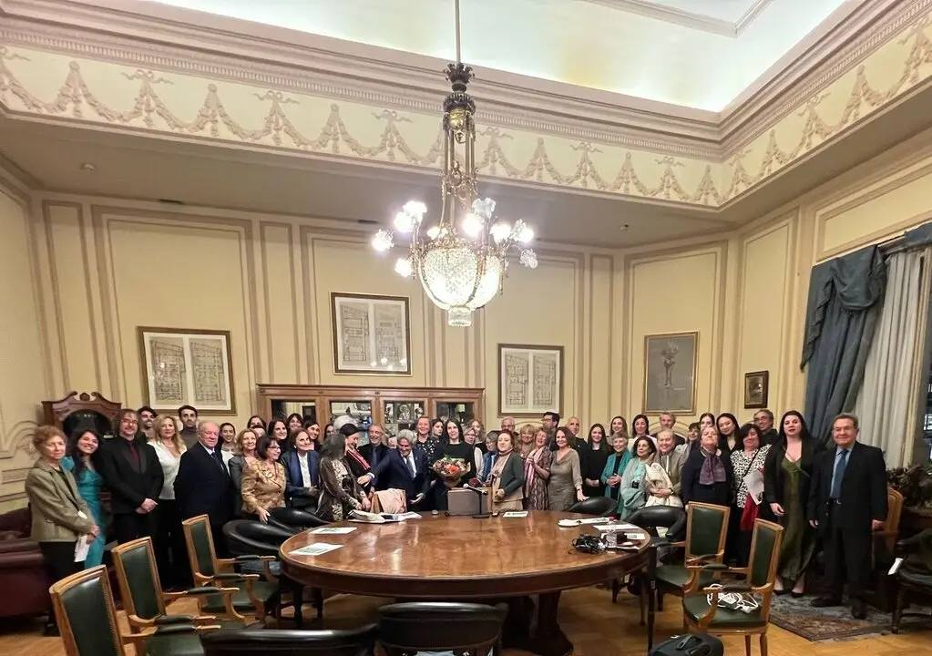 Asistentes al acto en el Sal&oacute;n Torito del Real Casino de Madrid