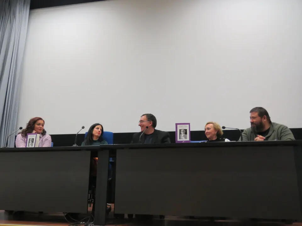 Albahaca Mart&iacute;n Gon; Laura Navajas Espinal; Diego Vadillo L&oacute;pez; Mar&iacute;a Pilar Regidor Nieto y Jos&eacute; Antonio Jim&eacute;nez de las Heras