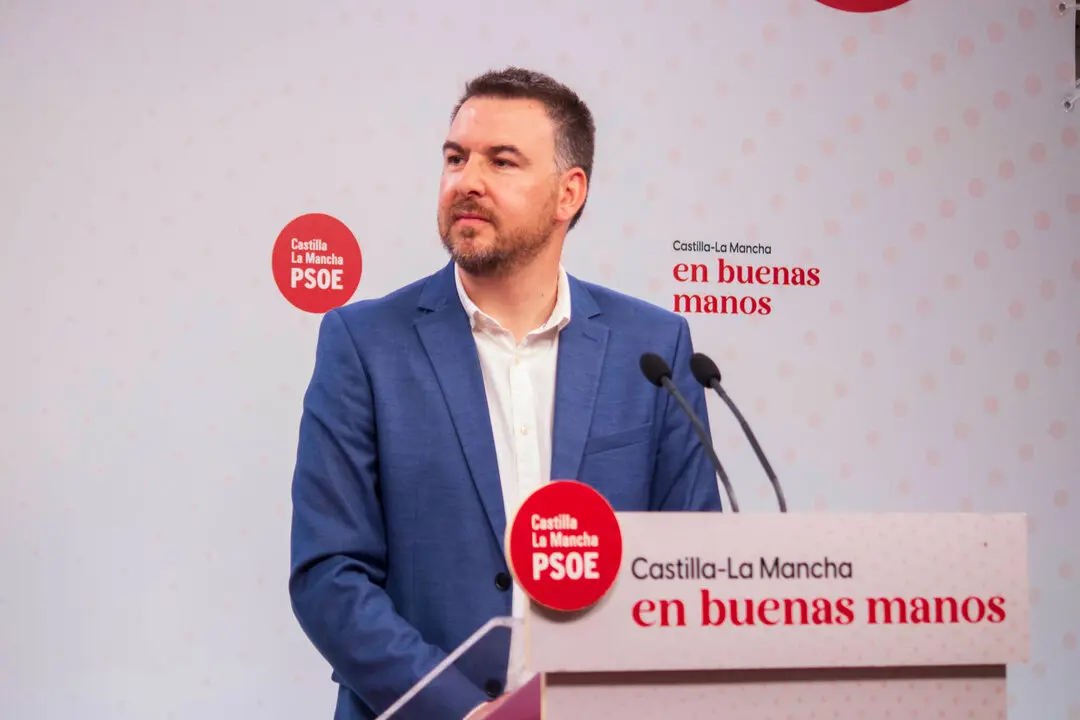 El portavoz de Empleo y Agricultura del grupo socialista en las Cortes regionales, Antonio S&aacute;nchez Requena