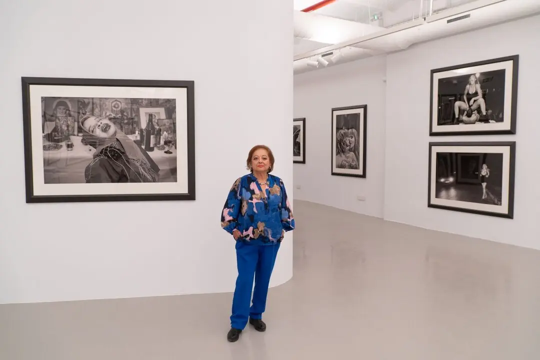 Cristina Garc&iacute;a Rodero el d&iacute;a de la inauguraci&oacute;n de su exposici&oacute;n &ldquo;Con la boca abierta&rdquo;, en La galer&iacute;a SELTZ by Ritter Ferrer