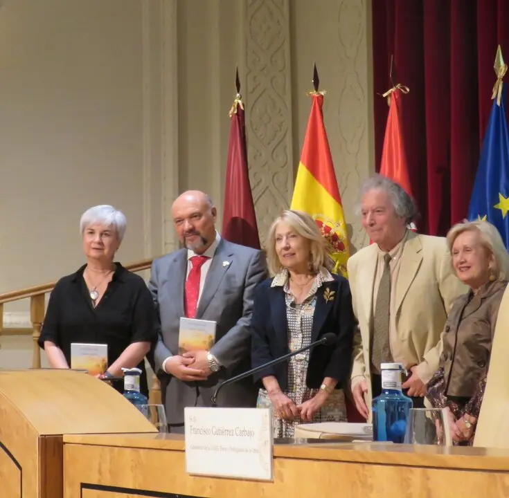Adelaida Porras Medrano; Basilio Rodr&iacute;guez Ca&ntilde;ada; Cristina Bustillo Mu&ntilde;oz; Francisco Guti&eacute;rrez Carbajo y Maria Clara Ospina