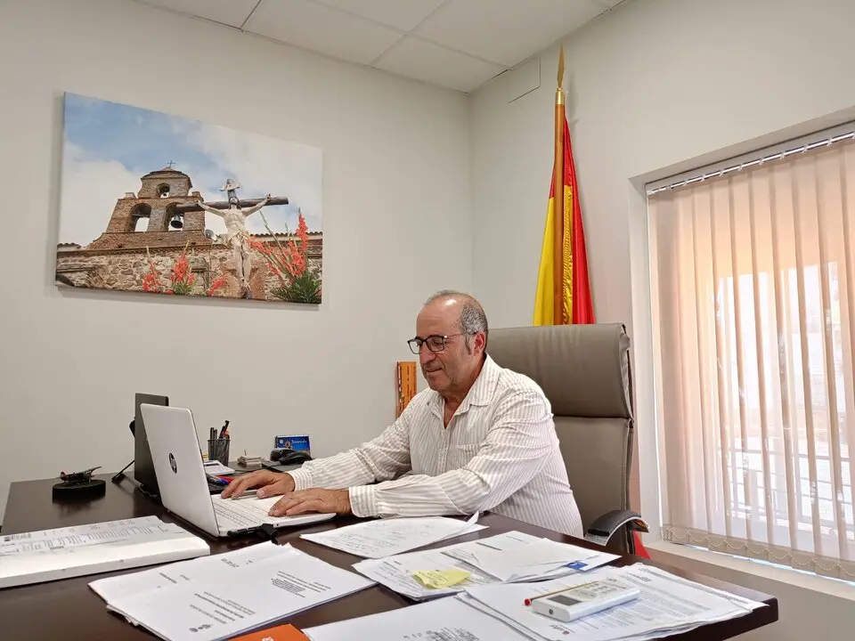 Jos&eacute; Fern&aacute;ndez Teno, alcalde de Saceruela