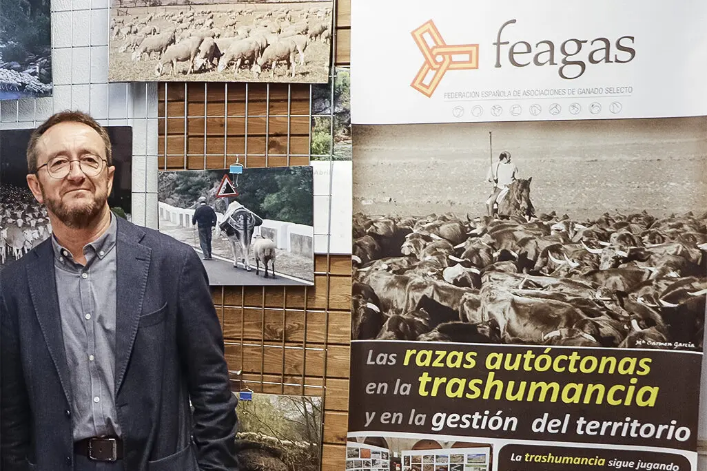 Pablo Toledano, en una de las numerosas actividades promocionales que el Ayuntamiento torte&ntilde;o promueve a favor de la ganader&iacute;a
