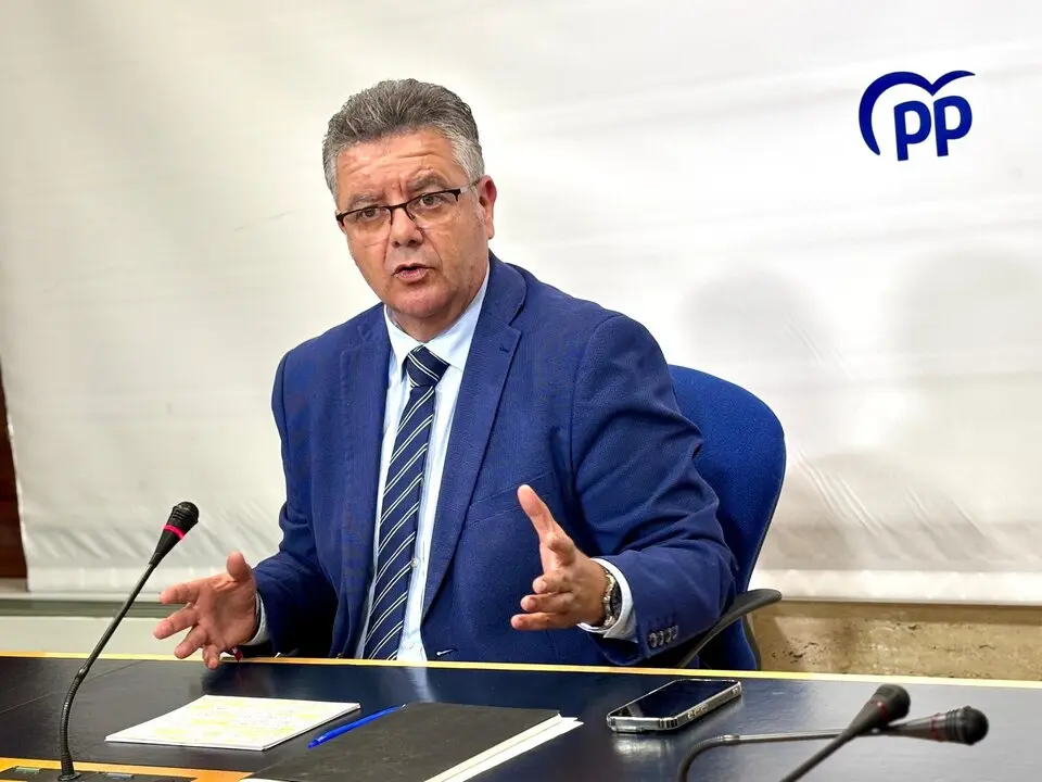 Juan Antonio Moreno Moya, diputado auton&oacute;mico y portavoz de temas de Sanidad en las Cortes regionales