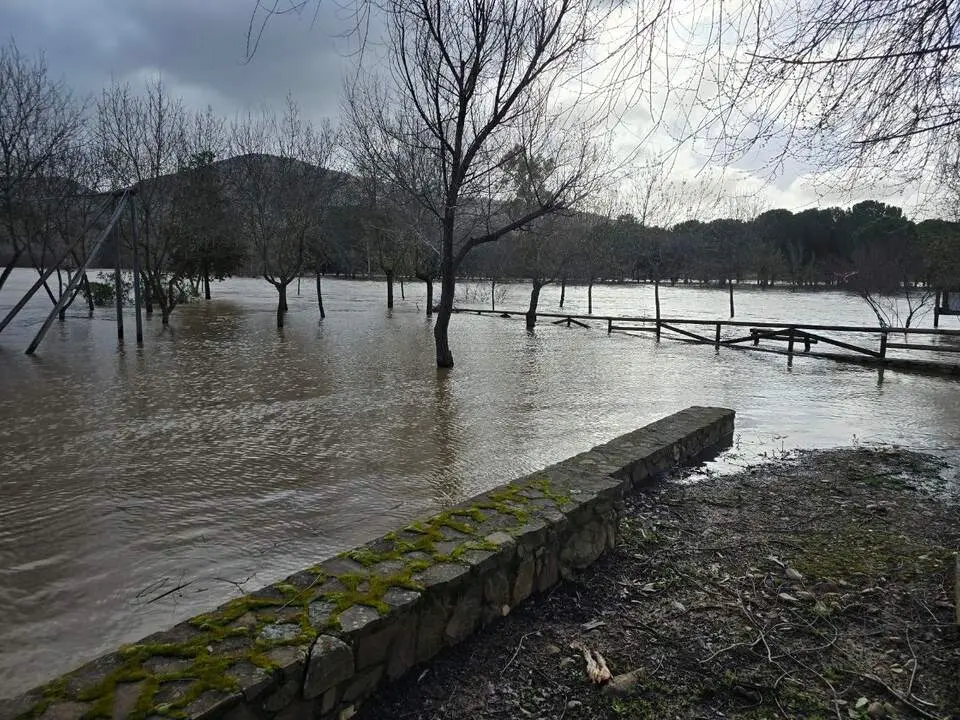 Subida del r&iacute;o Bullaque en Luciana