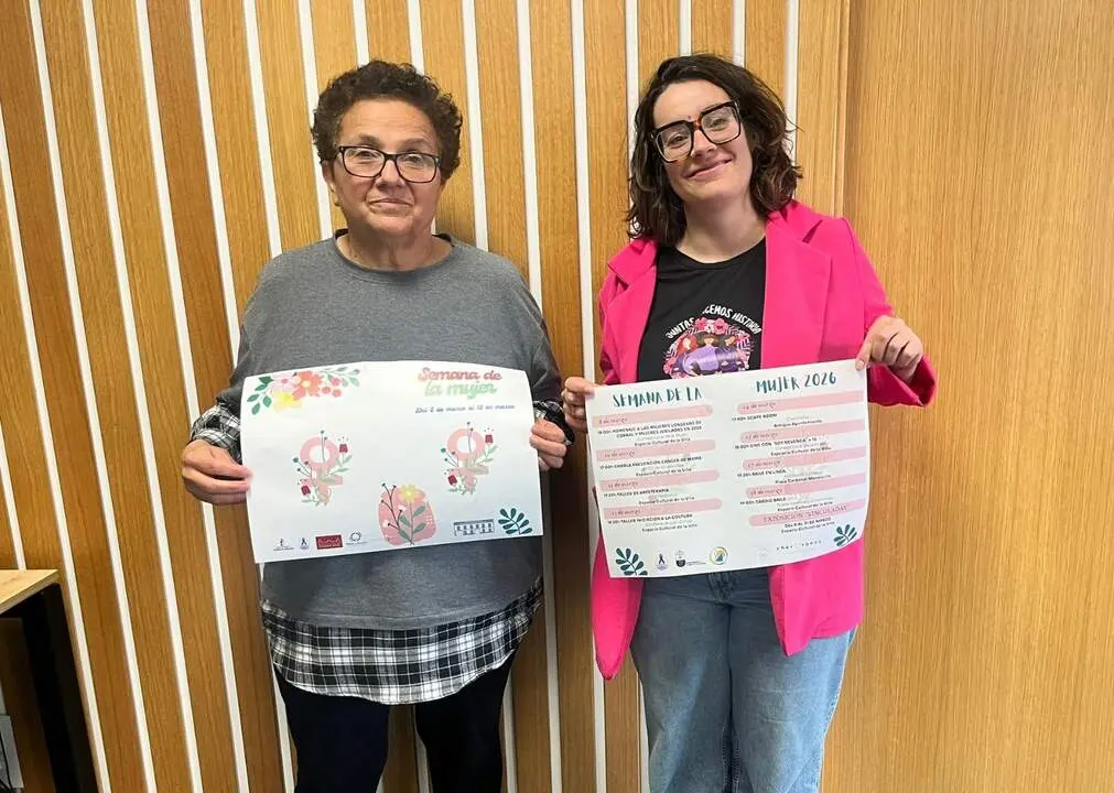Rosa Su&ntilde;&eacute; y Nai Sobrino presentan la programaci&oacute;n de la Semana de la Mujer 2026 de Corral de Calatrava